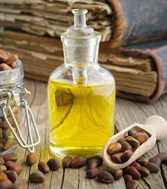 Terpineol Essential Oil supplier in India - Santosh Polymers